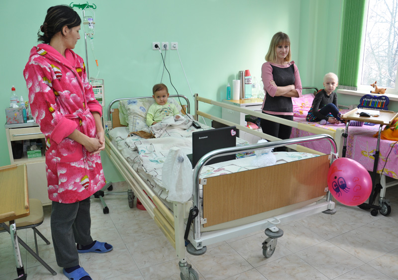 Детской больнице в Крыму передали лекарства, приобретенные за благотворительные средства