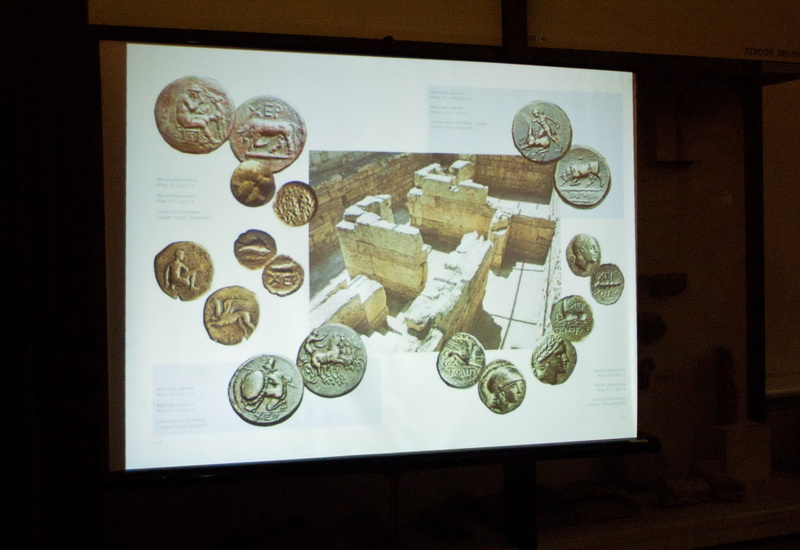 В Севастополе презентовали фотоальбом о Херсонесе