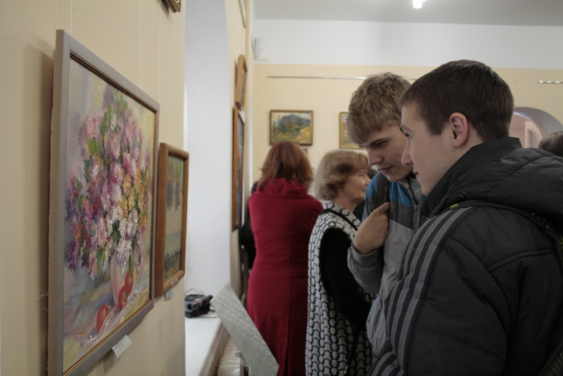 В Симферополе открылась выставка памяти крымского искусствоведа Рудольфа Подуфалого