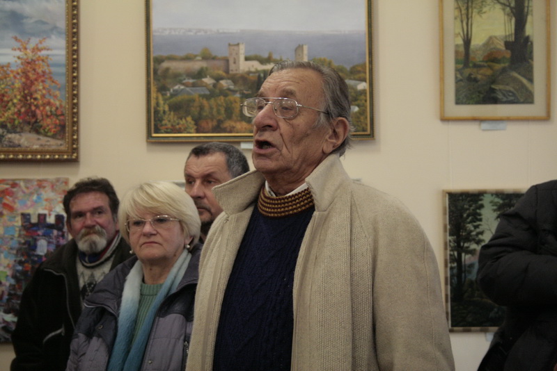 В Симферополе открылась выставка памяти крымского искусствоведа Рудольфа Подуфалого