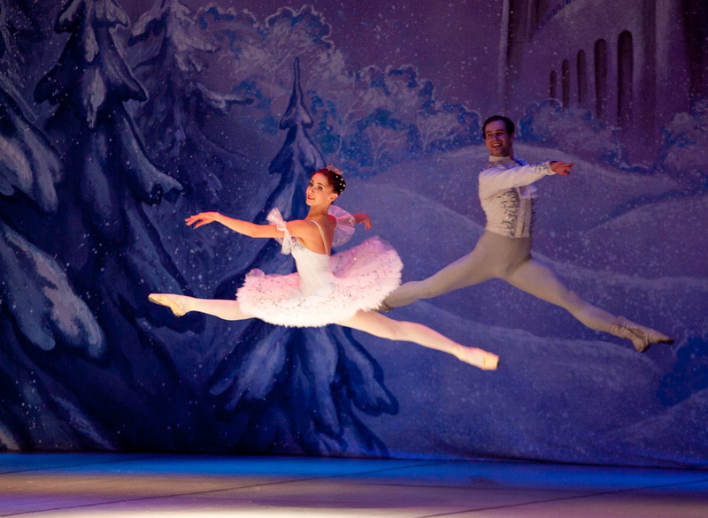 В Севастополе представили балет «Щелкунчик»