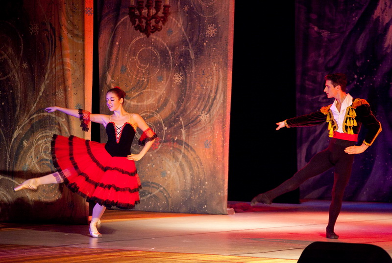 В Севастополе представили балет «Щелкунчик»