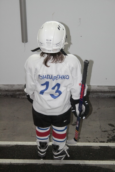 В Симферополе прошел первый матч крымской хоккейной лиги