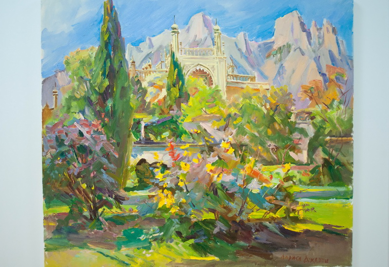 В Севастополе проходит выставка крымских пейзажей