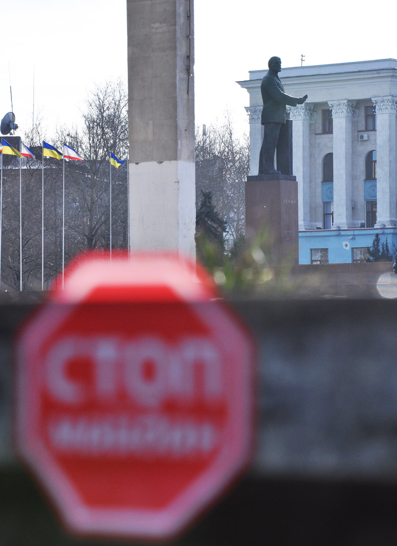 В Симферополе состоялась мирная акция «Стоп майдан»