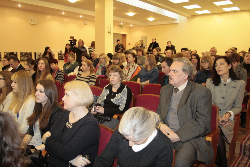 В Симферополе представили сборник материалов о Холокосте в Крыму