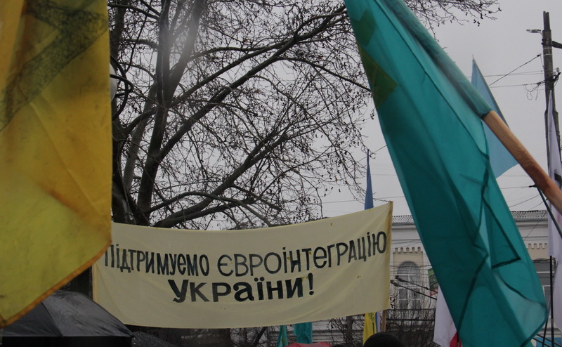 Крымские татары провели митинг в Симферополе 