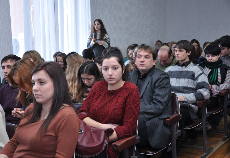 Члены Президиума Крыма встретились со студентами университета культуры в Симферополе 