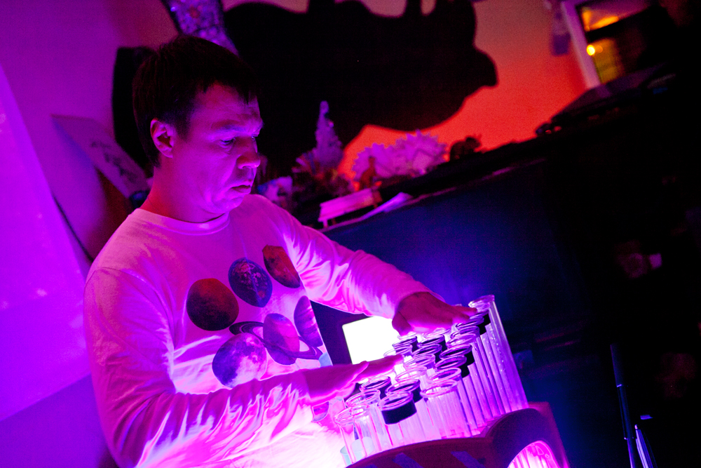 Мастер хрустальной музыки выступил в Севастополе 