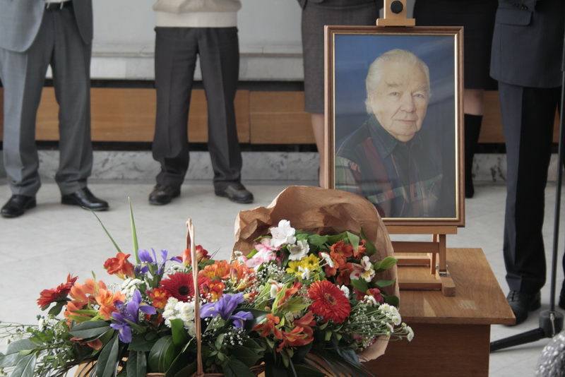 В Симферополе открылась выставка памяти крымского художника