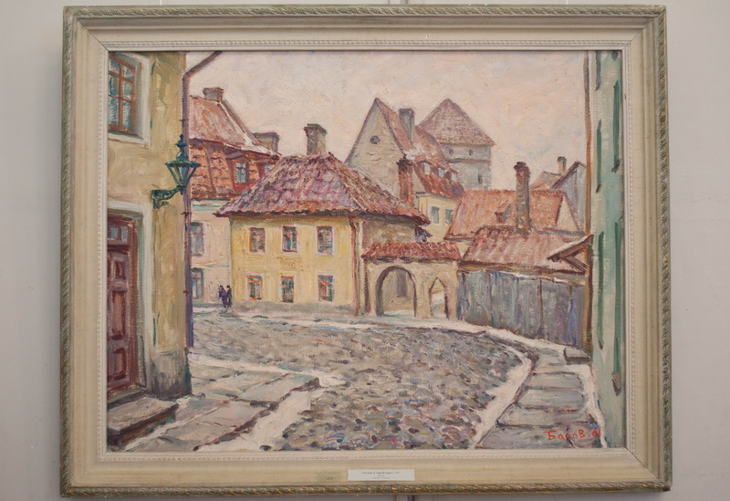 В Севастополе открылась выставка Якова Басова