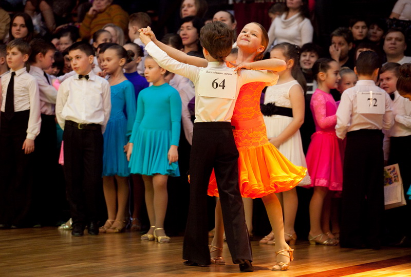 В Севастополе провели соревнования по спортивным танцам