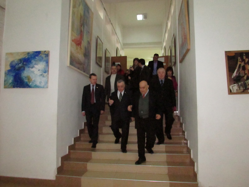 Крымские депутаты встретились со студентами КИПУ