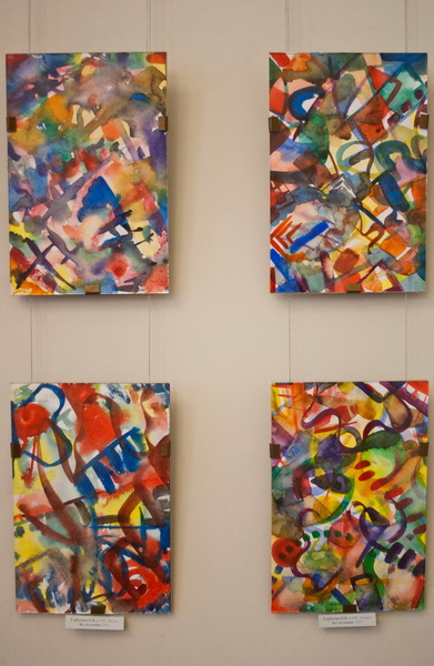 В Севастополе открылась выставка памяти крымского искусствоведа