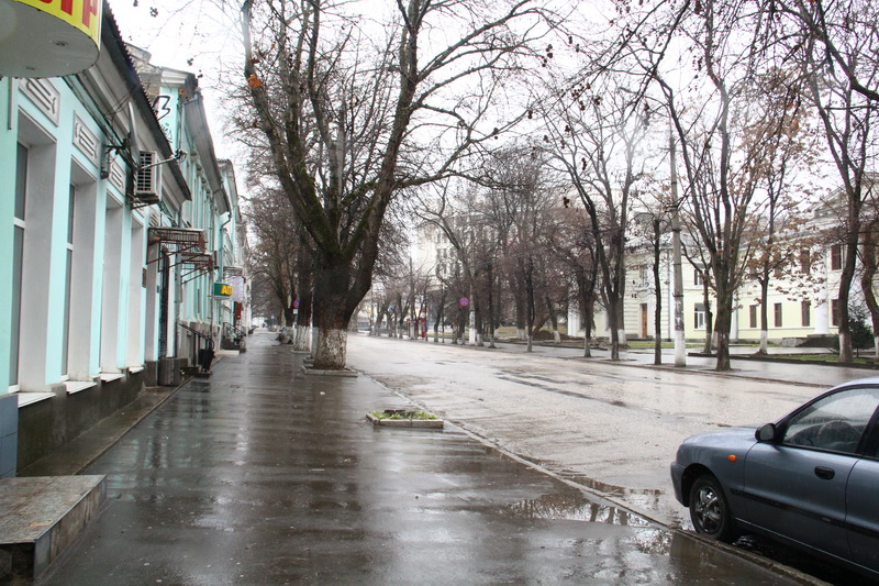 В Симферополе перекрыли центральные улицы