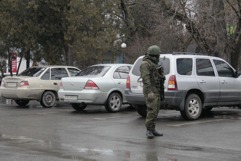 Военные обеспечивают безопасность в аэропорту Симферополя, – служба безопасности аэропорта