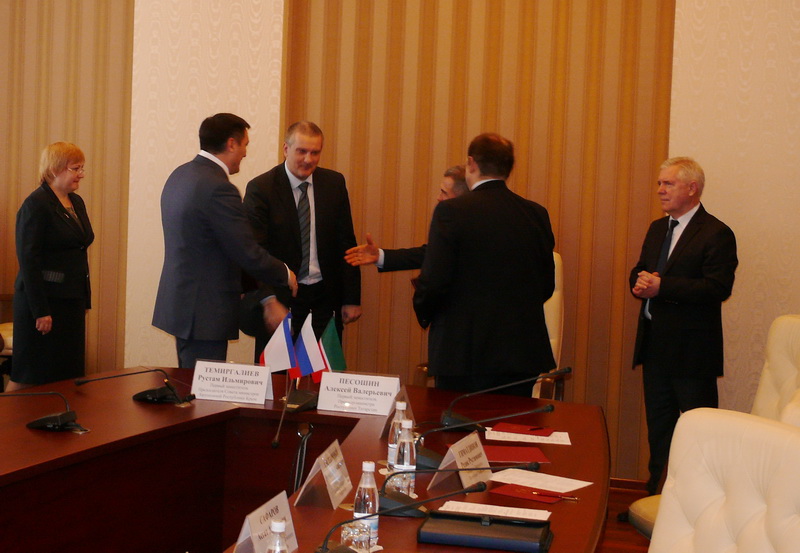 Крым подписал договор о сотрудничестве с Татарстаном