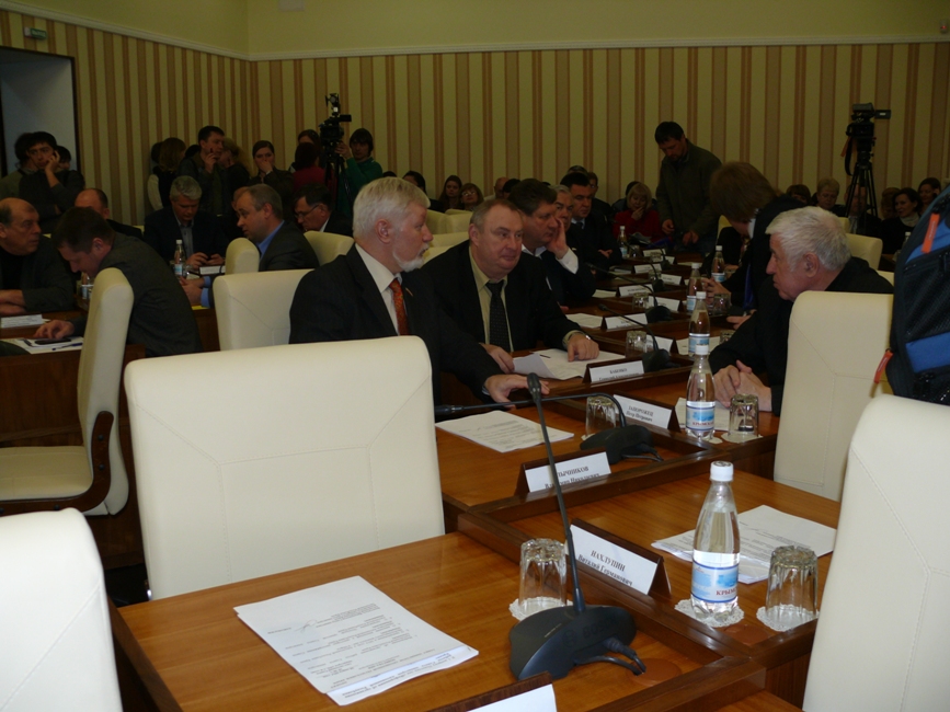 Премьер Крыма поручил разъяснить крымчанам суть референдума