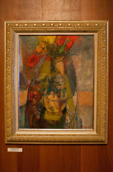 В Севастополе открылась выставка «Весна. Женщина. Цветы»