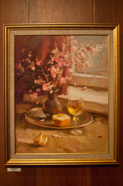 В Севастополе открылась выставка «Весна. Женщина. Цветы»