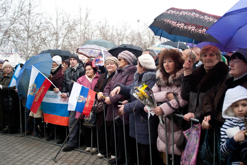 В Севастополе состоялся праздничный митинг