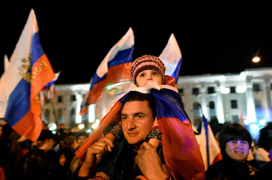 В Симферополе отмечают проведение референдума