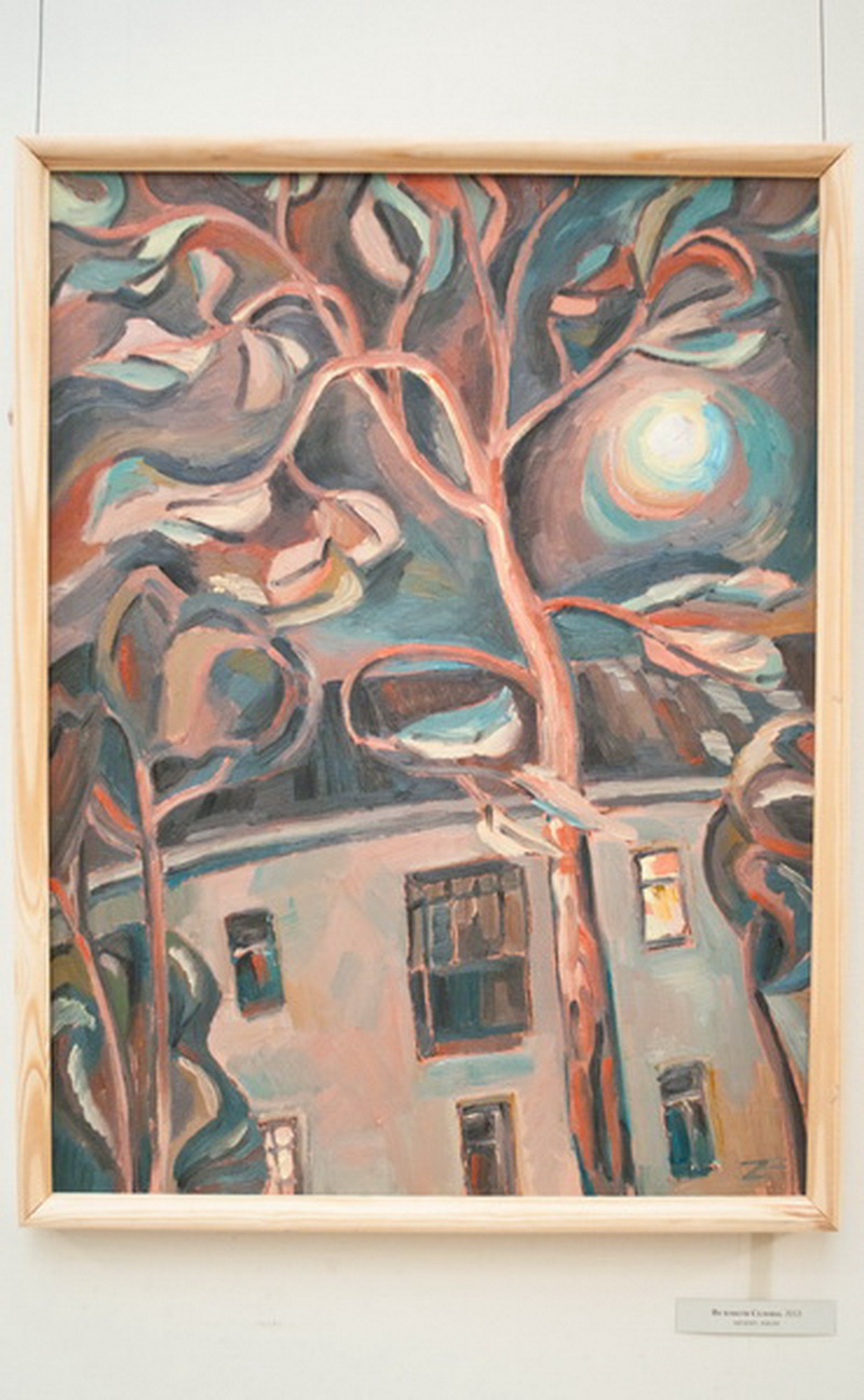 В Севастополе открылась персональная выставка молодой художницы