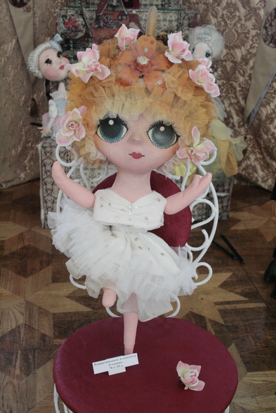 В Симферополе открылась выставка театральных кукол