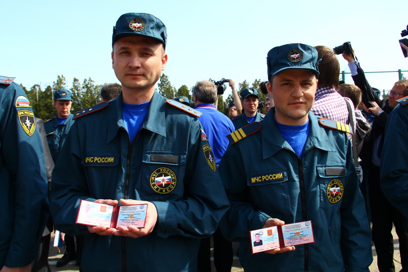 Министр МЧС России вручил крымским спасателям ключи от новой техники