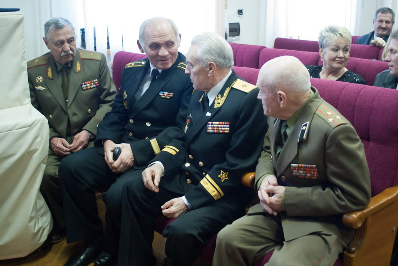 В Севастополе наградили защитников города и полуострова