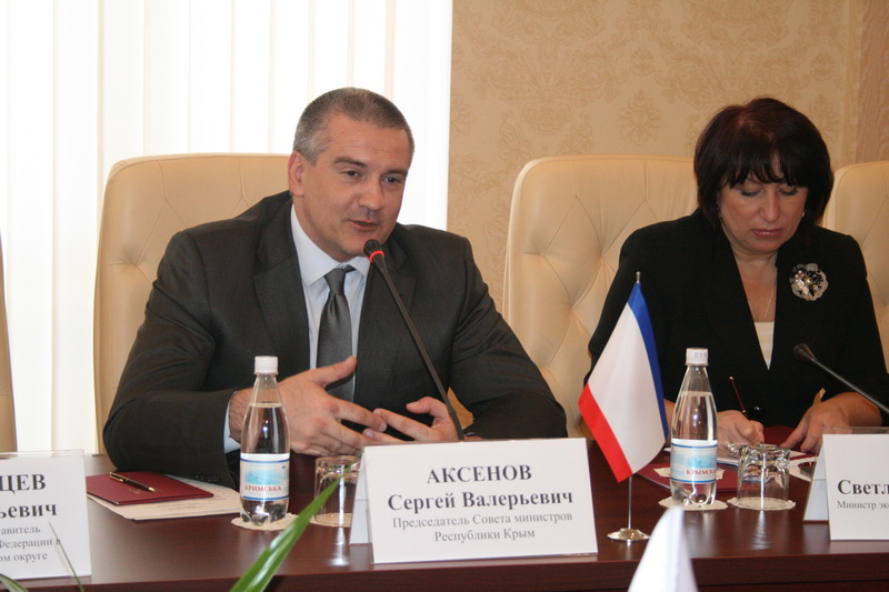 В Совмине подписали договор о сотрудничестве между Крымом и Ульяновской областью