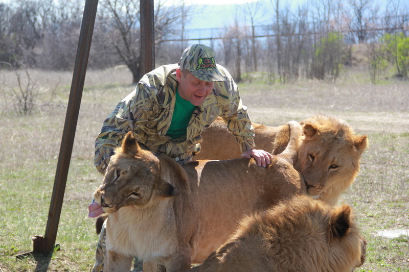 В сафари-парке «Тайган» отпраздновали воссоединение Крыма с Россией