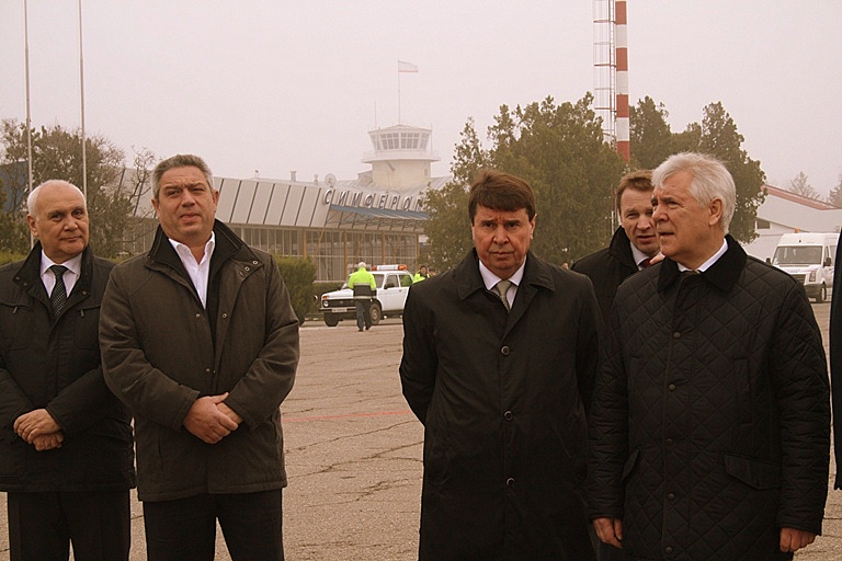 В Симферополь прилетел глава Госдумы России 