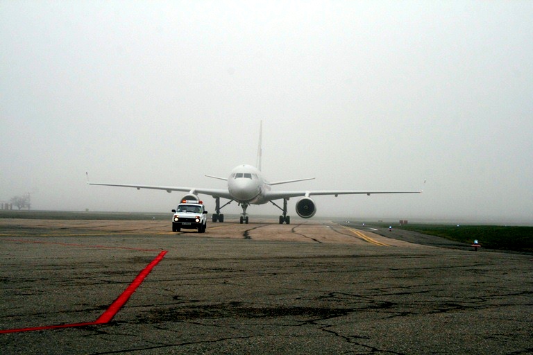 В Симферополь прилетел глава Госдумы России 