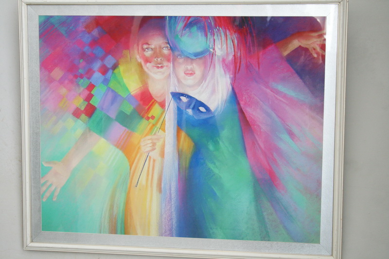 В Симферополе открылась юбилейная выставка крымской художницы