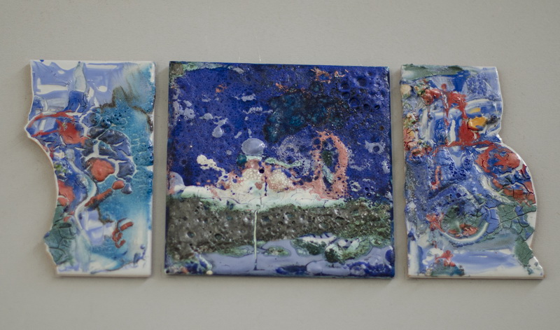 В Севастополе открылась выставка керамической живописи