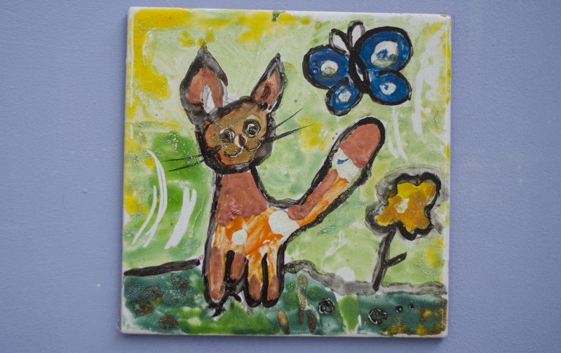 В Севастополе открылась выставка керамической живописи