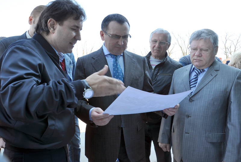 Министр сельского хозяйства РФ посетил предприятия Крыма