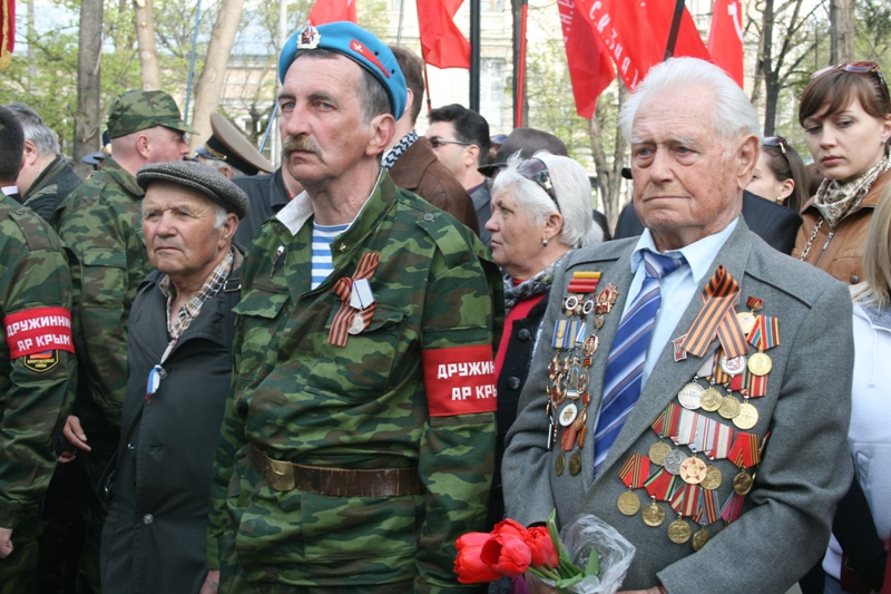 В Симферополе почтили память освободителей города