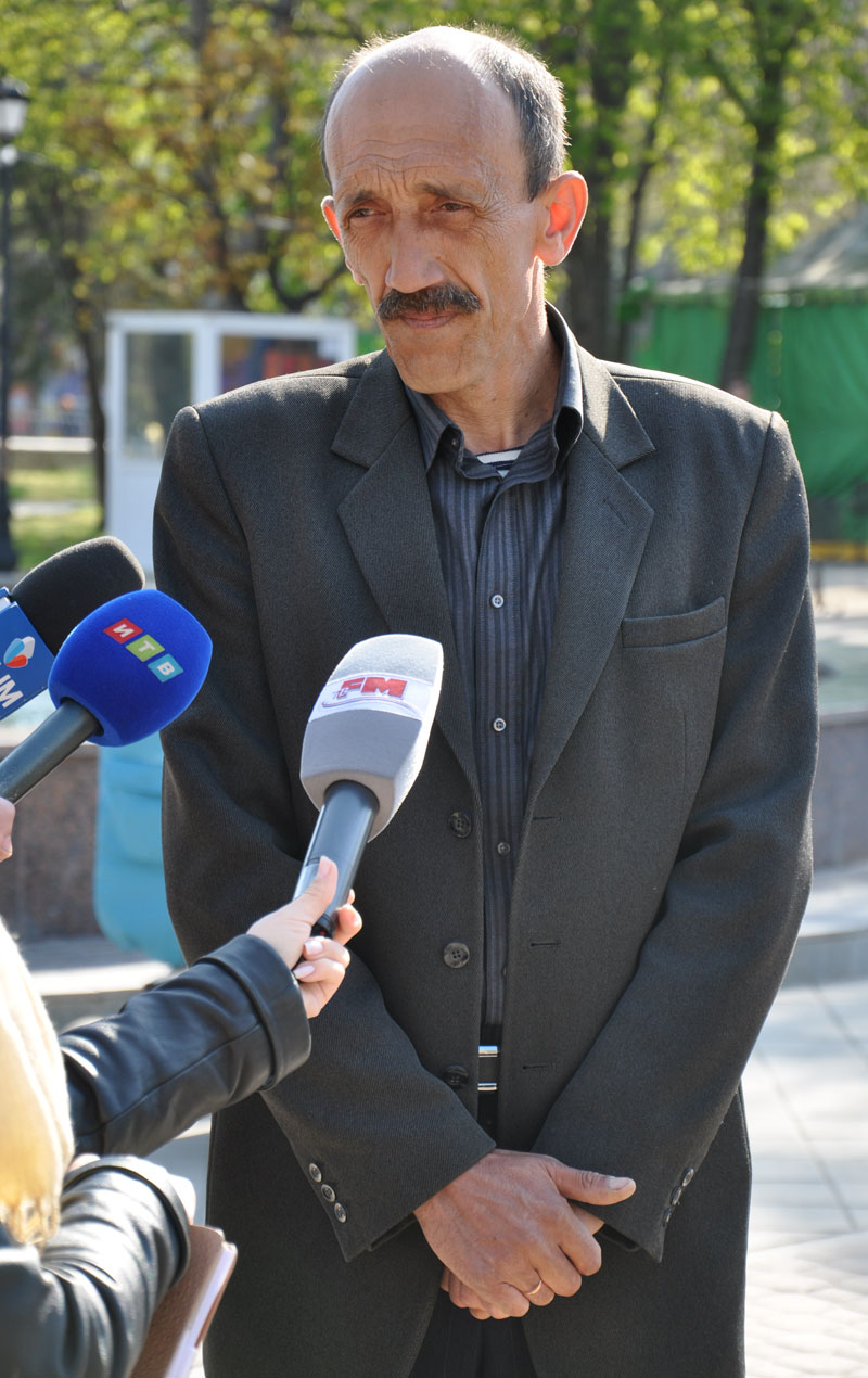 В сквере им. Тренева в Симферополе заработали фонтаны и зацвели клумбы