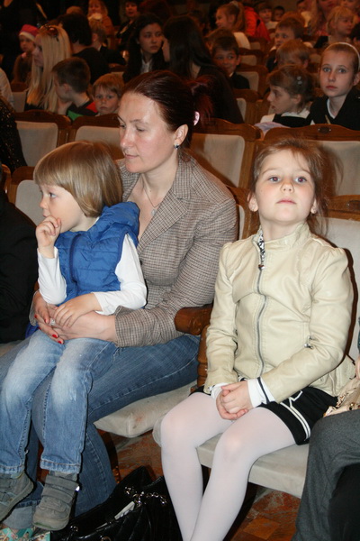 Московский театр кукол открыл гастроли российских театров в Крыму