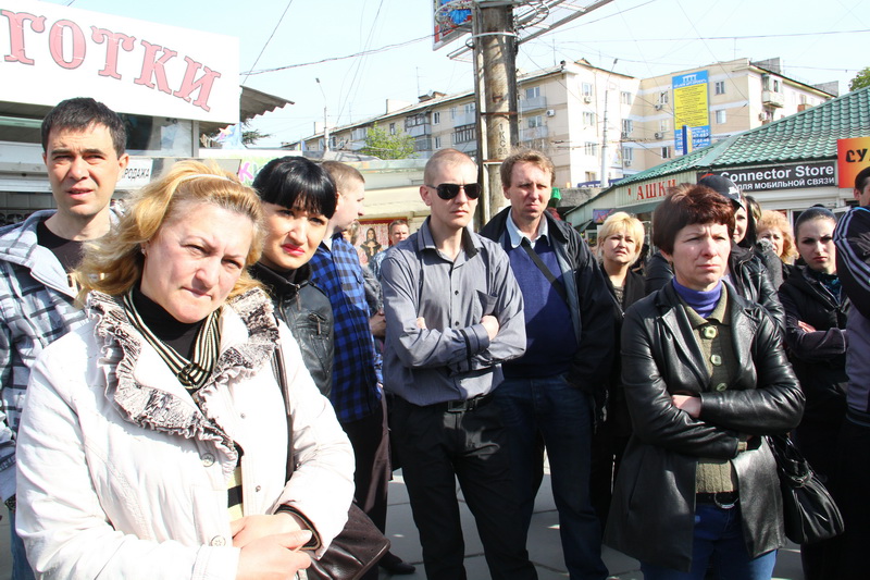 Предприниматели подземных переходов Симферополя митинговали против смены руководства