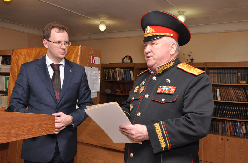 Крымчанам вручили награды императорского дома Романовых