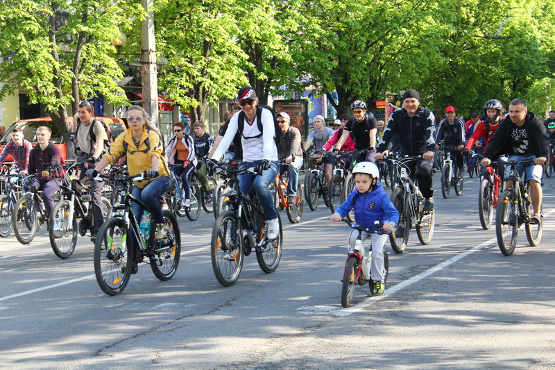 В Симферополе открыли велосипедный сезон