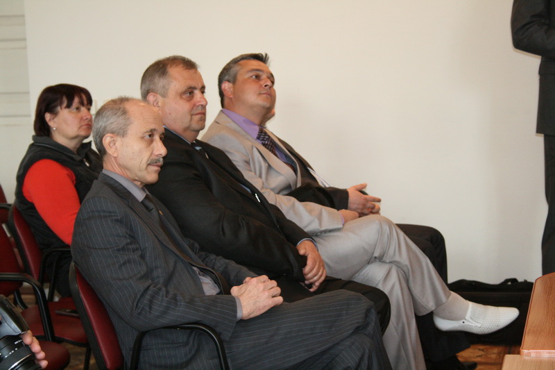 В Симферополе общественные организации получили российскую регистрацию