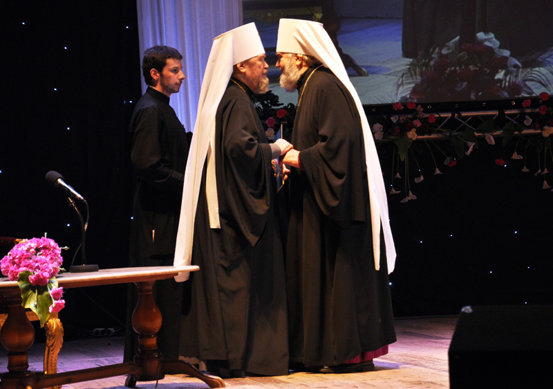 В Симферополе отметили юбилей Владыки Лазаря