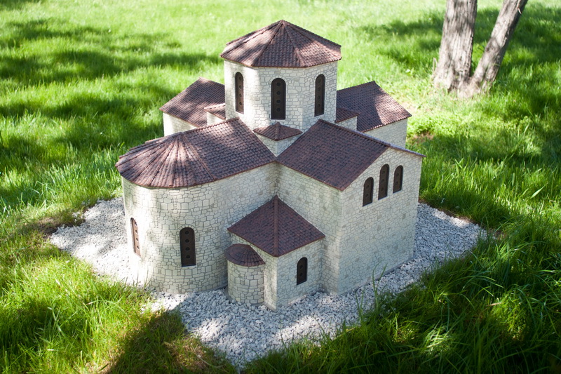 В Севастополе открылась выставка «Древний Херсонес в миниатюре»