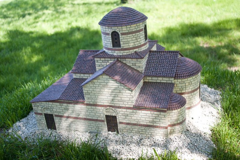 В Севастополе открылась выставка «Древний Херсонес в миниатюре»