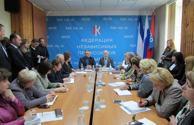 Совет министров будет сотрудничать с Федерацией независимых профсоюзов Крыма