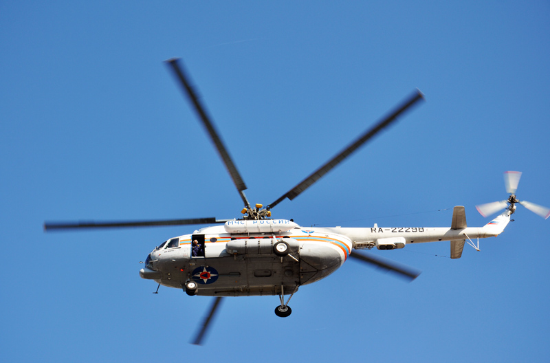 В Симферополе состоялся парад пожарно-спасательной техники МЧС